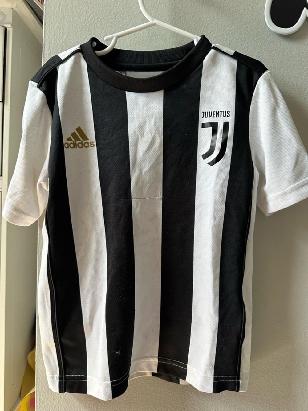 adidas Black & White Juventus Striped Kids Soccer Top
